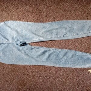 Time and Tru Light Wash Blue Jeggings